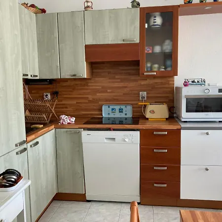 Avec Piscine, A 100 M, Cannes Et Juan Les Pins A 5 Min, Wifi Apartment